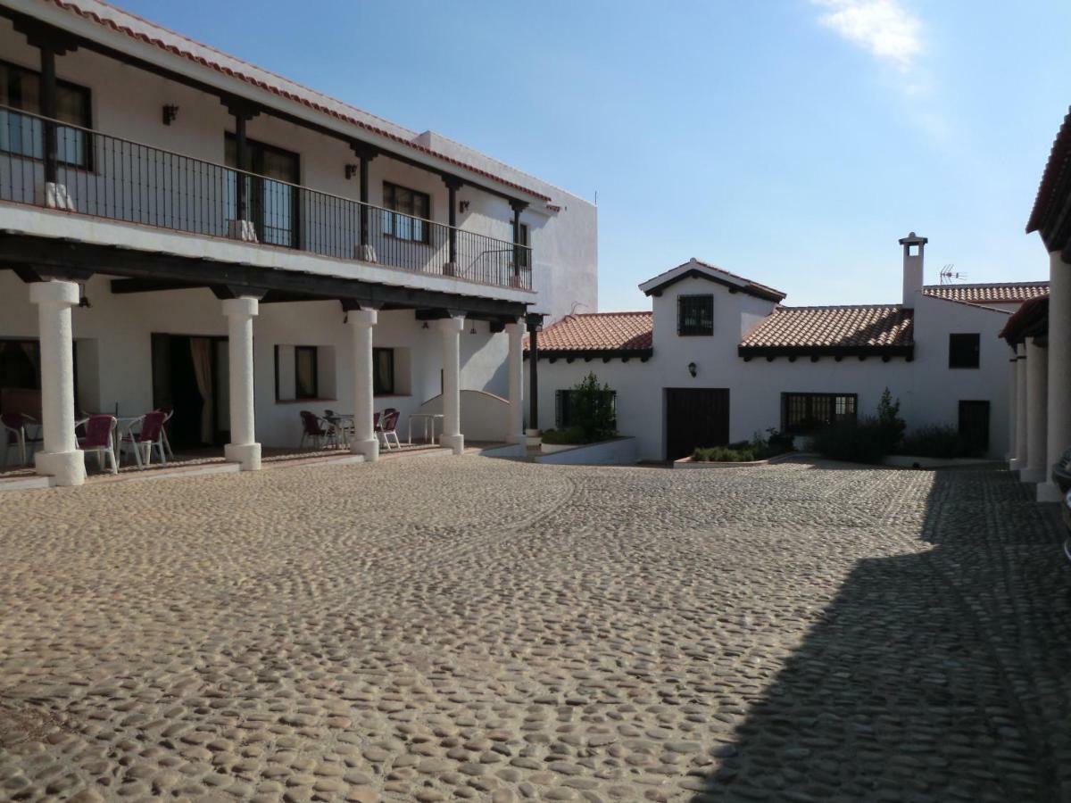 C.Rural Huertadeltiocruz Vendégház Mestanza Kültér fotó